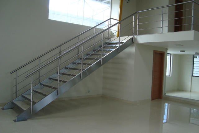 Gradas en acero inoxidable | Metalmachine